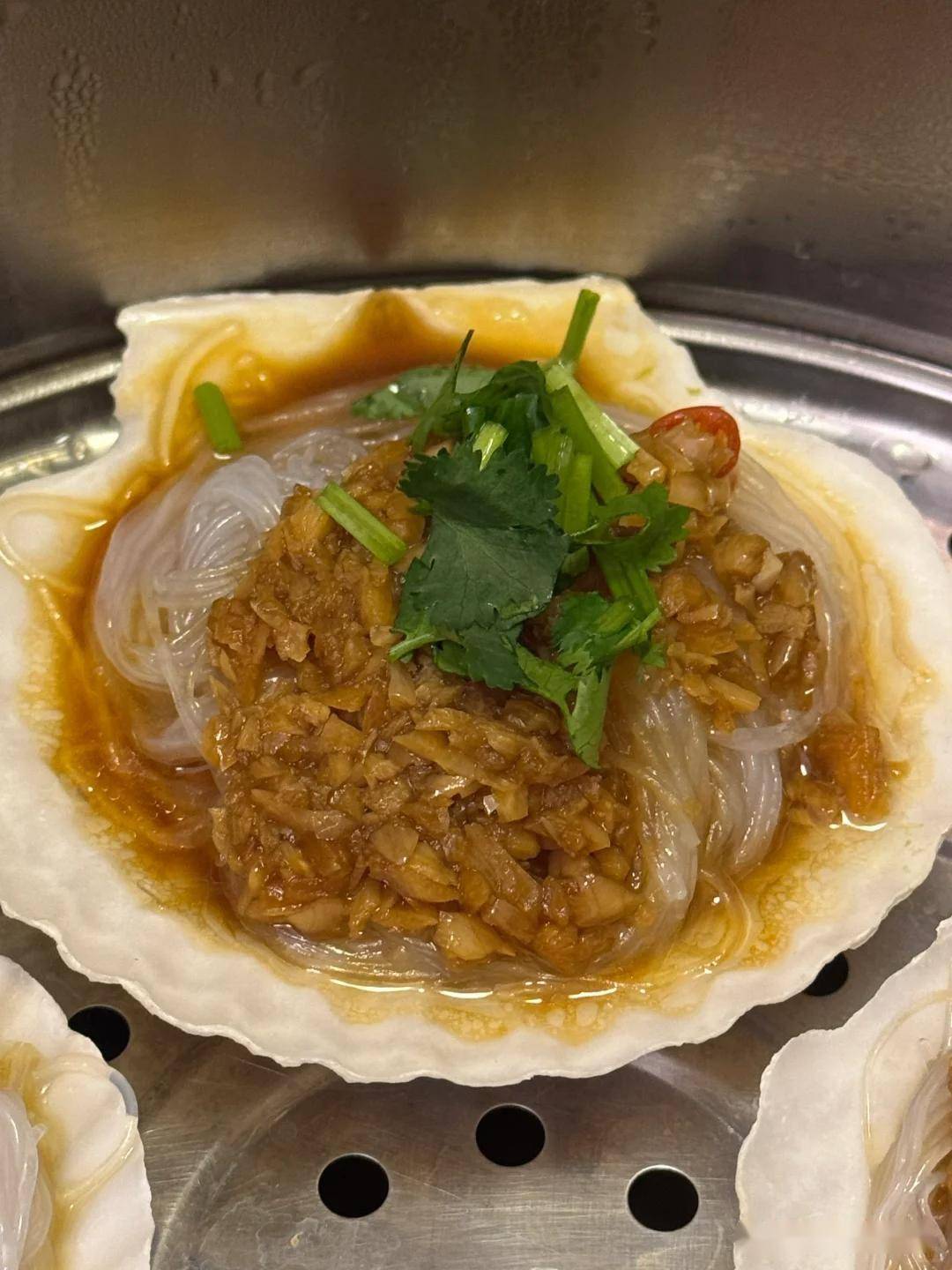 炒扇贝，别直接炒或解冻，厨师教我鲜嫩多汁的处理技巧